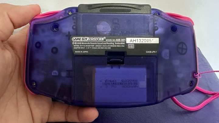 RIFA 177: Game Boy Advance Customizado ou Pix R$700